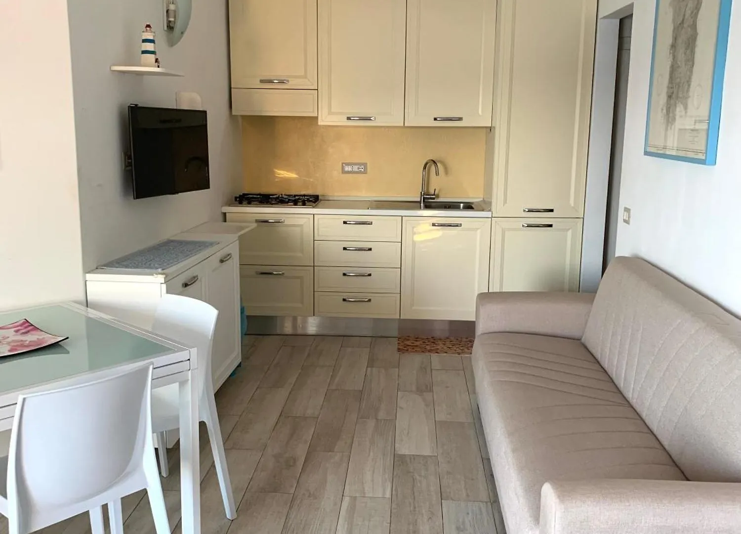 Apartment In Bados By The Sea, Olbia